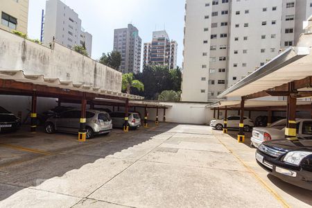 Apartamento à venda com 81m², 3 quartos e 1 vaga Apartamento à venda com 81m², 3 quartos e 1 vagaGaragem