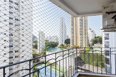 Apartamento à venda com 81m², 3 quartos e 1 vaga Apartamento à venda com 81m², 3 quartos e 1 vagaVaranda da Sala
