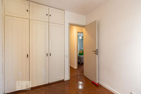 Apartamento à venda com 81m², 3 quartos e 1 vaga Apartamento à venda com 81m², 3 quartos e 1 vagaQuarto 3
