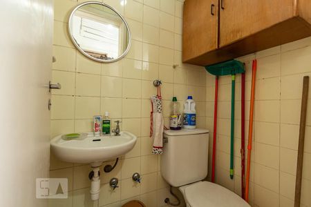Apartamento à venda com 81m², 3 quartos e 1 vaga Apartamento à venda com 81m², 3 quartos e 1 vagaBanheiro de Serviço
