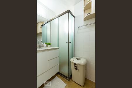 Apartamento à venda com 81m², 3 quartos e 1 vaga Apartamento à venda com 81m², 3 quartos e 1 vagaBanheiro