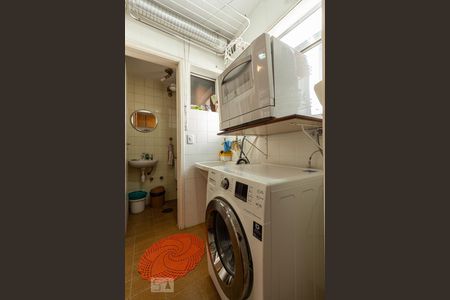 Apartamento à venda com 81m², 3 quartos e 1 vaga Apartamento à venda com 81m², 3 quartos e 1 vagaLavanderia