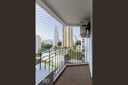Varanda da Sala de apartamento à venda com 3 quartos, 81m² em Real Parque, São Paulo
