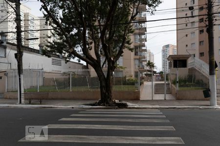 Apartamento para alugar com 78m², 2 quartos e 1 vaga Apartamento para alugar com 78m², 2 quartos e 1 vagaFachada