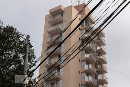 Apartamento para alugar com 78m², 2 quartos e 1 vaga Apartamento para alugar com 78m², 2 quartos e 1 vagaFachada