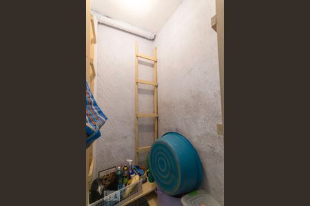 Casa à venda com 303m², 3 quartos e 2 vagas Casa à venda com 303m², 3 quartos e 2 vagasÁrea de Serviço