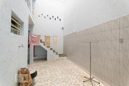 Casa à venda com 303m², 3 quartos e 2 vagas Casa à venda com 303m², 3 quartos e 2 vagasÁrea de Serviço