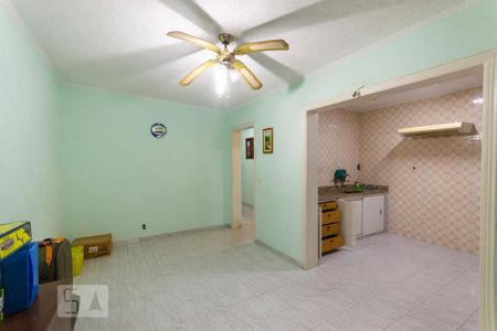 Casa à venda com 303m², 3 quartos e 2 vagas Casa à venda com 303m², 3 quartos e 2 vagasCopa