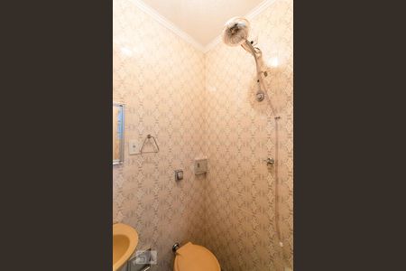 Casa à venda com 303m², 3 quartos e 2 vagas Casa à venda com 303m², 3 quartos e 2 vagasBanheiro 2