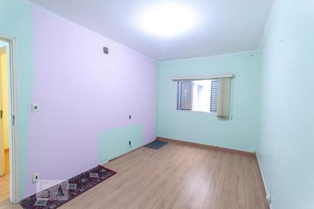 Casa à venda com 303m², 3 quartos e 2 vagas Casa à venda com 303m², 3 quartos e 2 vagasQuarto 2