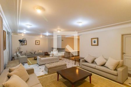 Apartamento à venda com 269m², 4 quartos e 4 vagas Apartamento à venda com 269m², 4 quartos e 4 vagasÁrea comum - Salão de festas