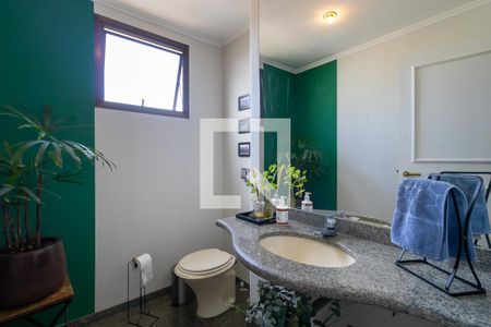 Lavabo de apartamento à venda com 4 quartos, 269m² em Cambuí, Campinas