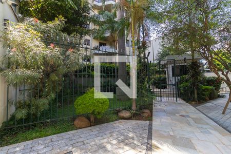 Apartamento à venda com 269m², 4 quartos e 4 vagas Apartamento à venda com 269m², 4 quartos e 4 vagasFachada