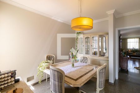 Apartamento à venda com 269m², 4 quartos e 4 vagas Apartamento à venda com 269m², 4 quartos e 4 vagas2 Sala de almoço