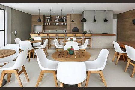 Apartamento para alugar com 52m², 1 quarto e 1 vaga Apartamento para alugar com 52m², 1 quarto e 1 vagaÁrea comum - Salão de festas