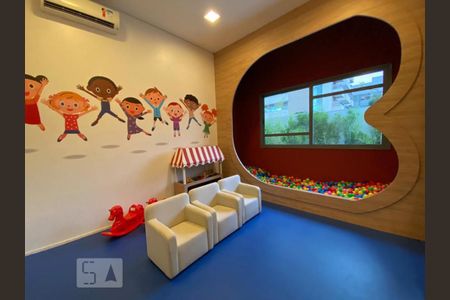 Apartamento para alugar com 52m², 1 quarto e 1 vaga Apartamento para alugar com 52m², 1 quarto e 1 vagaÁrea comum - Brinquedoteca