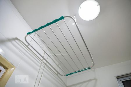 Banheiro de kitnet/studio à venda com 1 quarto, 35m² em Copacabana, Rio de Janeiro