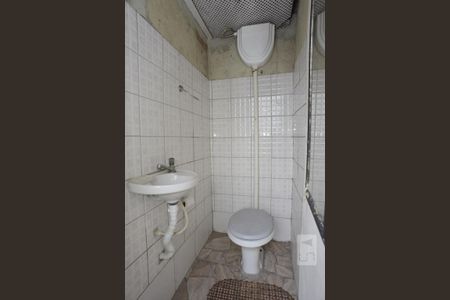 Casa para alugar com 225m², 2 quartos e sem vagaBanheiro do Terraço