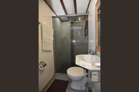 Casa para alugar com 225m², 2 quartos e sem vagaBanheiro da Suíte