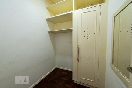 Apartamento para alugar com 135m², 3 quartos e 1 vaga Apartamento para alugar com 135m², 3 quartos e 1 vagaQuarto de Serviço