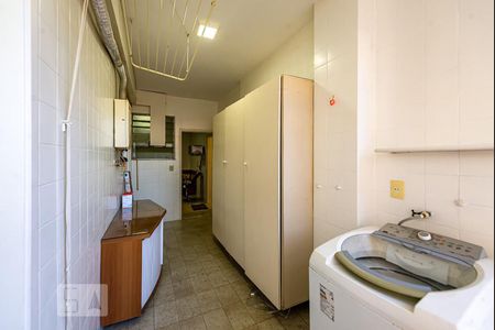 Apartamento para alugar com 135m², 3 quartos e 1 vaga Apartamento para alugar com 135m², 3 quartos e 1 vagaÁrea de Serviço
