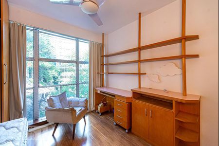 Apartamento para alugar com 135m², 3 quartos e 1 vaga Apartamento para alugar com 135m², 3 quartos e 1 vagaQuarto 1