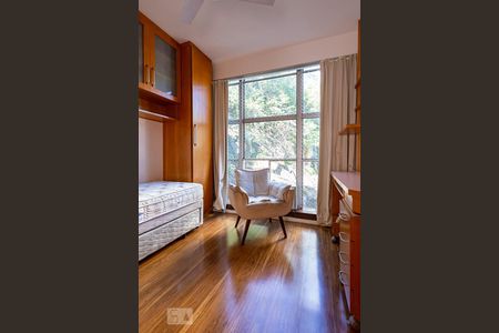 Apartamento para alugar com 135m², 3 quartos e 1 vaga Apartamento para alugar com 135m², 3 quartos e 1 vagaQuarto 1