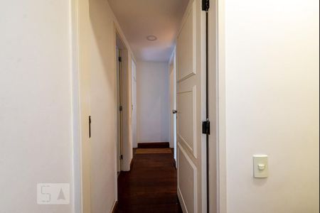 Corredor de apartamento para alugar com 3 quartos, 135m² em Ipanema, Rio de Janeiro