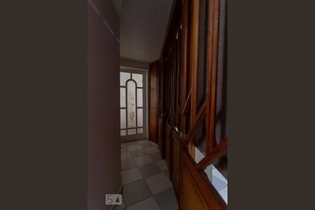 Casa à venda com 450m², 4 quartos e 4 vagasCorredor