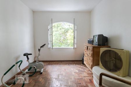 Casa à venda com 450m², 4 quartos e 4 vagasQuarto 3