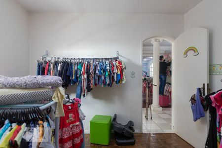 Casa à venda com 450m², 4 quartos e 4 vagasSala primeiro andar