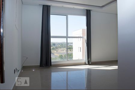 Sala de apartamento para alugar com 2 quartos, 53m² em Jardim Inconfidência, Uberlândia