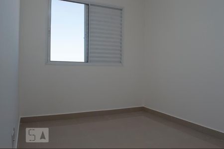 Quarto 1 de apartamento para alugar com 2 quartos, 53m² em Jardim Inconfidência, Uberlândia