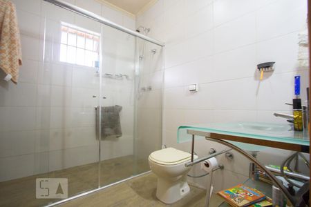 Casa à venda com 464m², 4 quartos e 3 vagasBanheiro Suíte 2