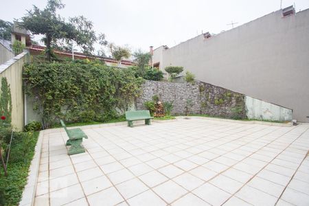 Casa à venda com 464m², 4 quartos e 3 vagasQuintal 2