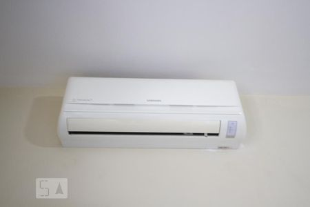 Casa à venda com 464m², 4 quartos e 3 vagasAr condicionado Suíte 1