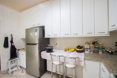 Casa à venda com 464m², 4 quartos e 3 vagasCozinha