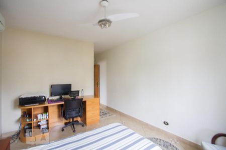 Casa à venda com 464m², 4 quartos e 3 vagasQuarto