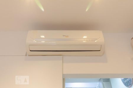 Detalhe da Sala - Ar condicionado de apartamento à venda com 2 quartos, 45m² em Copacabana, Rio de Janeiro