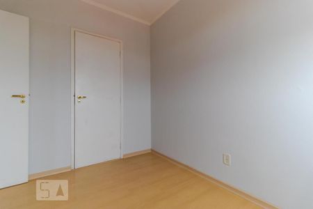 Apartamento à venda com 76m², 3 quartos e 1 vagaQuarto 02