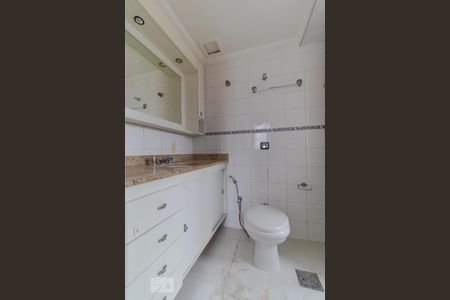 Apartamento à venda com 76m², 3 quartos e 1 vagaBanheiro da Suíte