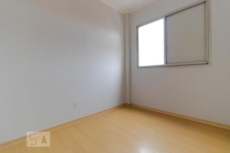 Apartamento à venda com 76m², 3 quartos e 1 vagaQuarto 02