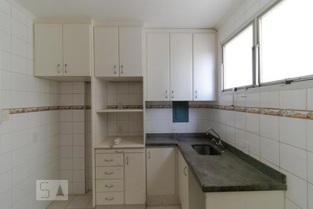 Apartamento à venda com 76m², 3 quartos e 1 vagaCozinha