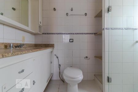 Apartamento à venda com 76m², 3 quartos e 1 vagaBanheiro da Suíte