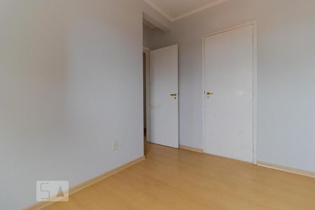 Apartamento à venda com 76m², 3 quartos e 1 vagaQuarto 02