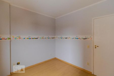 Apartamento à venda com 76m², 3 quartos e 1 vagaQuarto 01