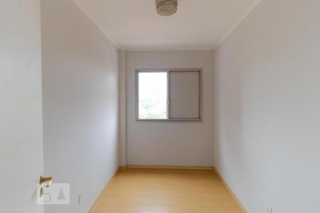Apartamento à venda com 76m², 3 quartos e 1 vagaQuarto 02