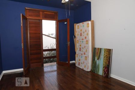 Casa à venda com 360m², 4 quartos e 4 vagasQuarto 3