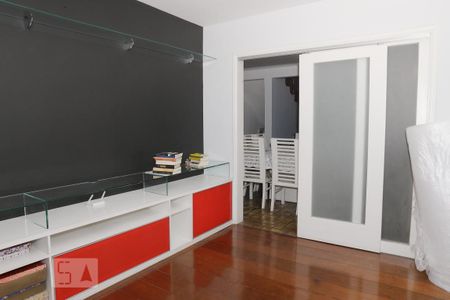 Casa à venda com 360m², 4 quartos e 4 vagasQuarto 4 - escritório