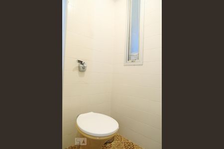 Casa à venda com 360m², 4 quartos e 4 vagasLavabo